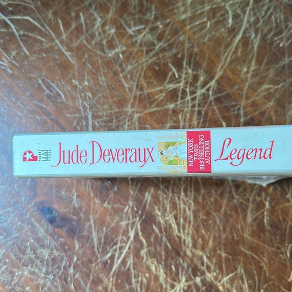 Jude Deveraux 'Legend' Book - Picture 3 of 5